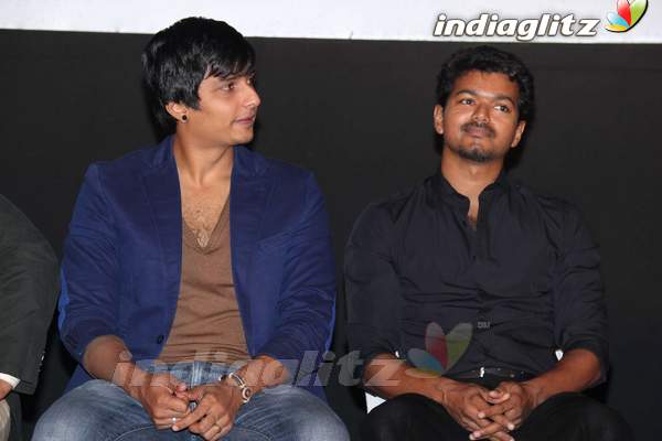 Vijay - Puneet Unveil 'Mugamoodi' Audio